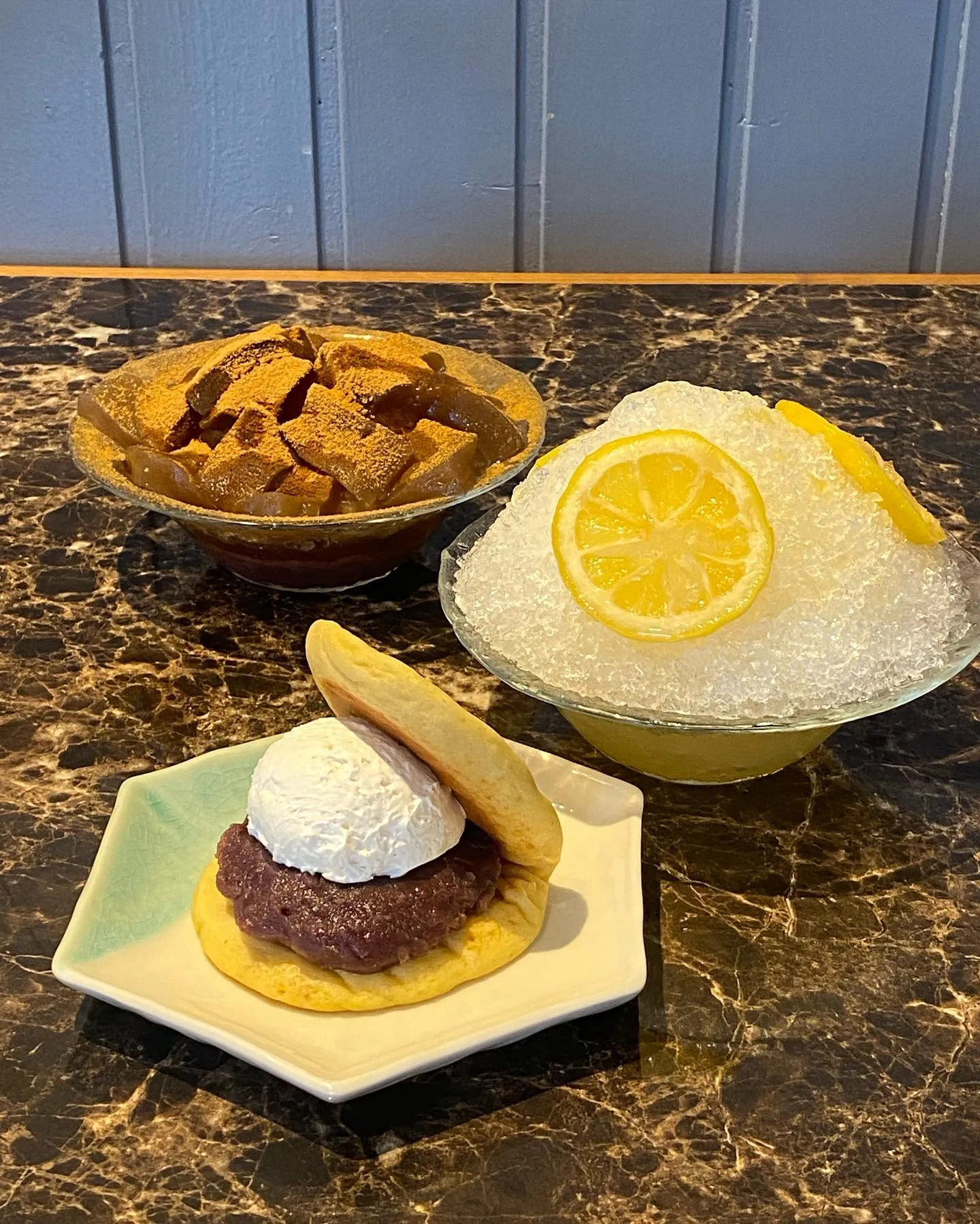 ＼かき氷はじまってます／